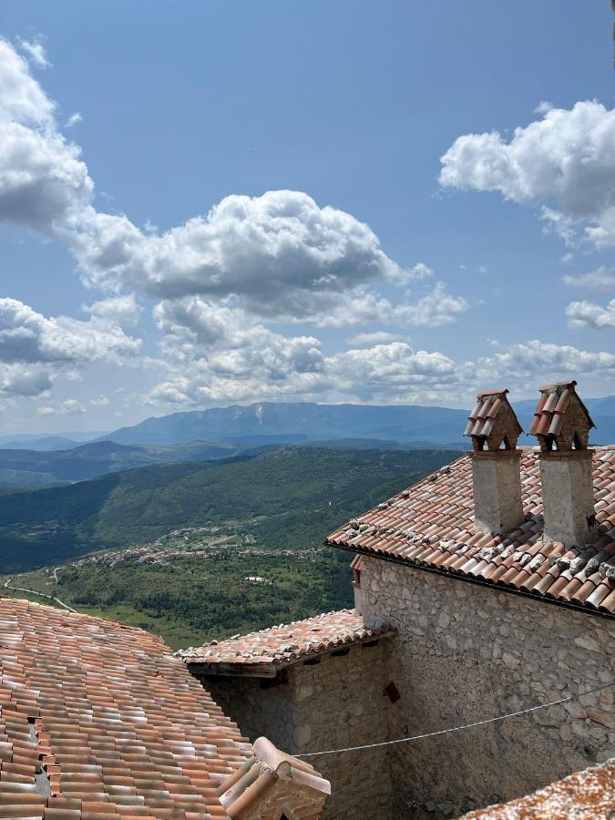 La Taberna Di Rocca Calascio Exterior foto